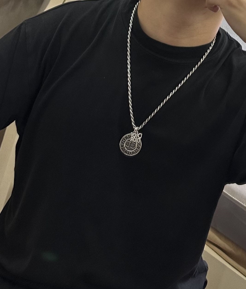 chr1st1an D10r necklaces